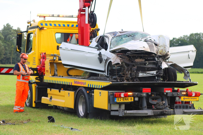 Zwaar ongeval met auto in Tollebeek