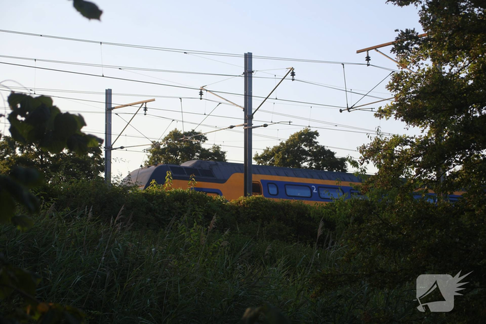 Treinverkeer stilgelegd door aanrijding op spoor