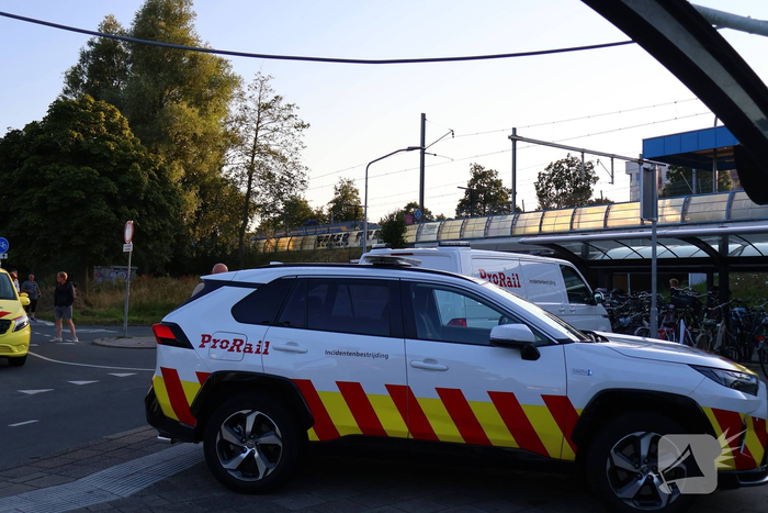 Treinverkeer stilgelegd door aanrijding op spoor