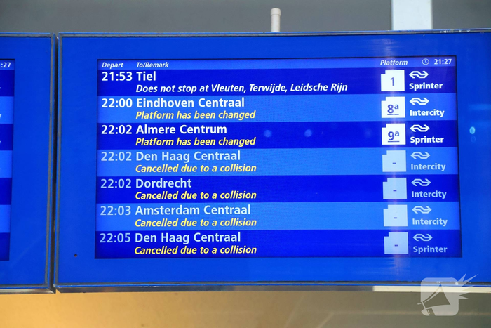 Drukte bij bussen door uitgevallen treinen