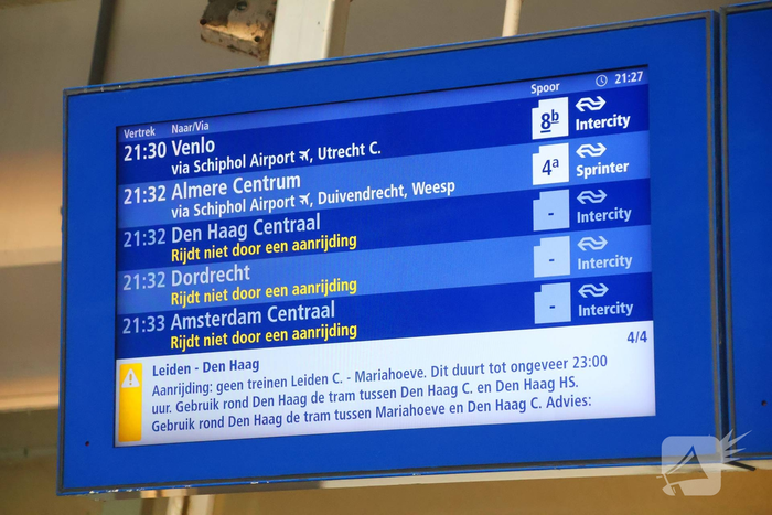 Drukte bij bussen door uitgevallen treinen