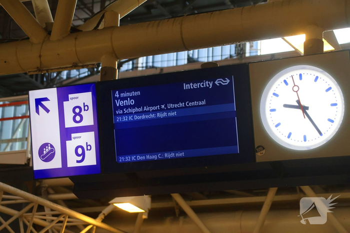 Drukte bij bussen door uitgevallen treinen