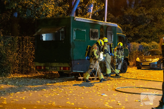 Brand in bestelbus snel onder controle