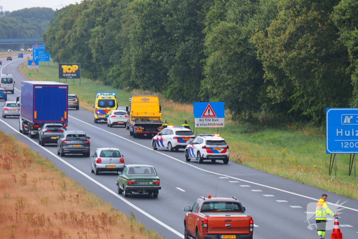 Ongeval met voertuig op snelweg
