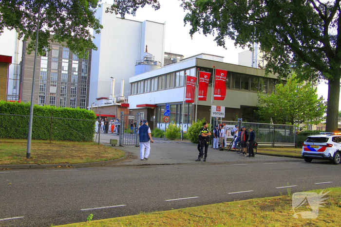 Brand in industrieel gebouw leidt tot ontruiming