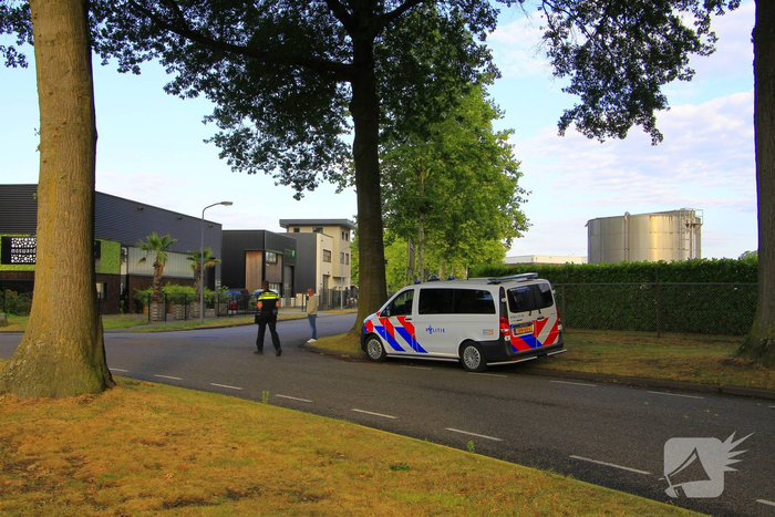 Brand in industrieel gebouw leidt tot ontruiming