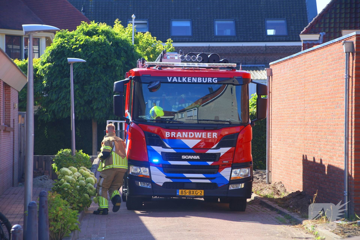 Roeiboten aangevaren door binnenvaarschip
