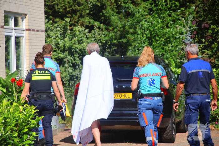 Roeiboten aangevaren door binnenvaarschip