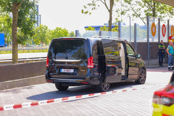 Politie en ambulance reageren op schietpartij