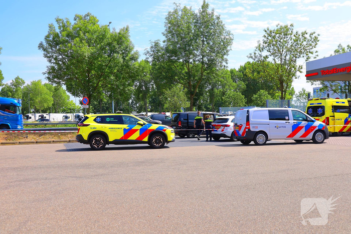 Politie en ambulance reageren op schietpartij