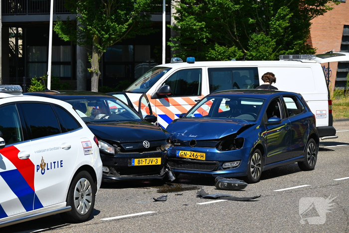 Voorrangsfout leidt tot aanrijding