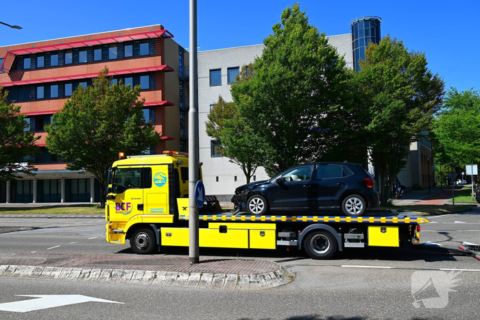 Voorrangsfout leidt tot aanrijding