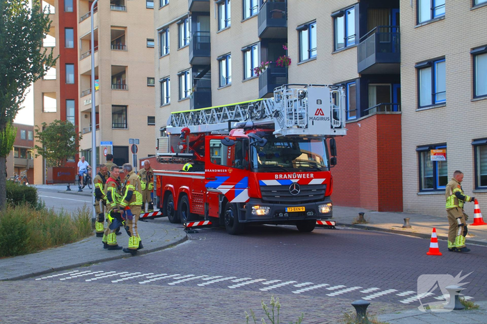 Gevaarlijke situatie door loshangend zonnescherm
