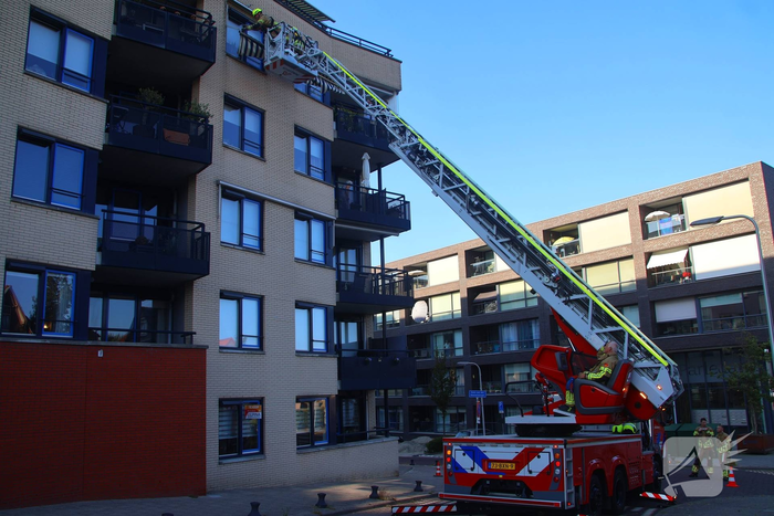 Gevaarlijke situatie door loshangend zonnescherm