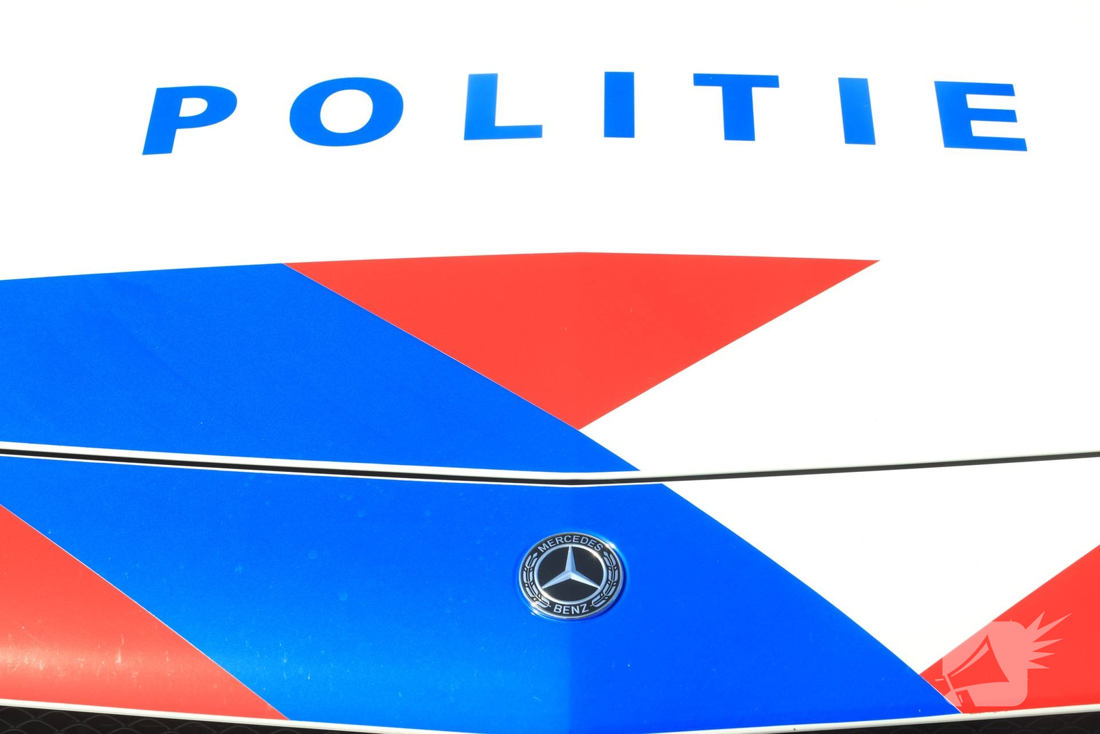 Motorrijder raakt van de weg