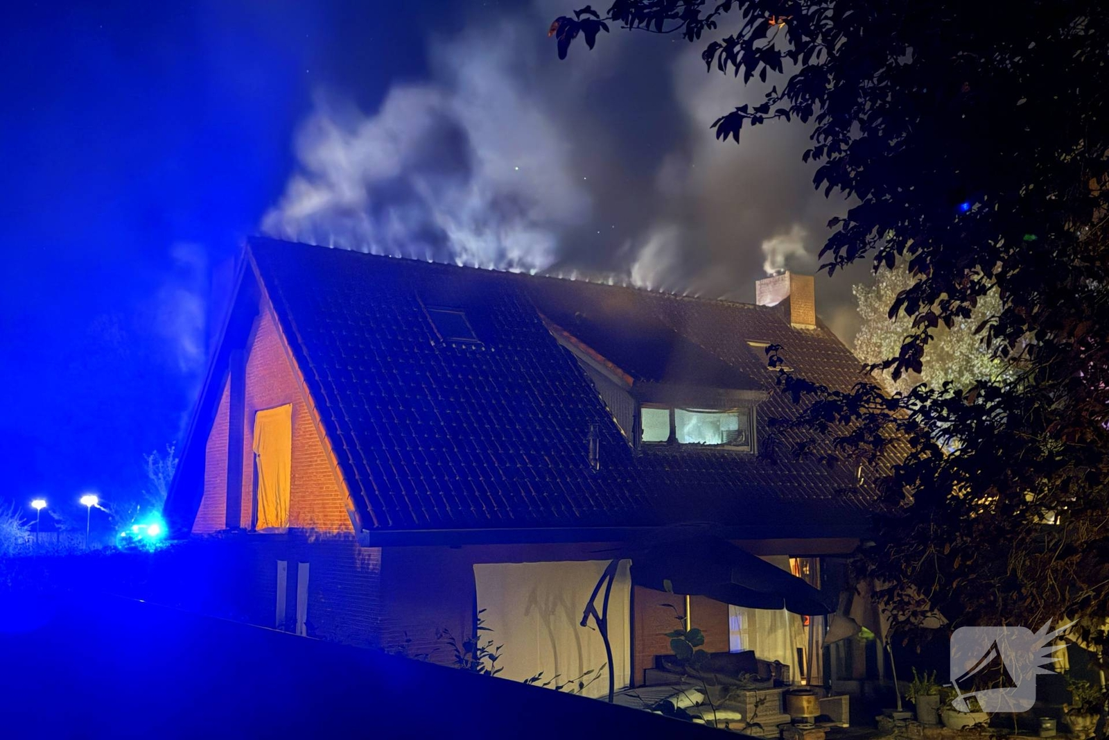 Woningbrand door brandende voerboot