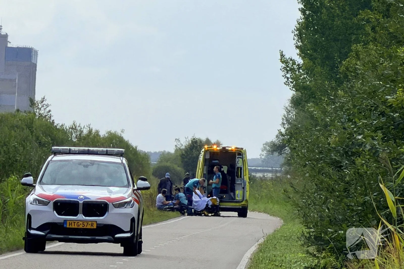 Fietsster gewond na val op fietspad