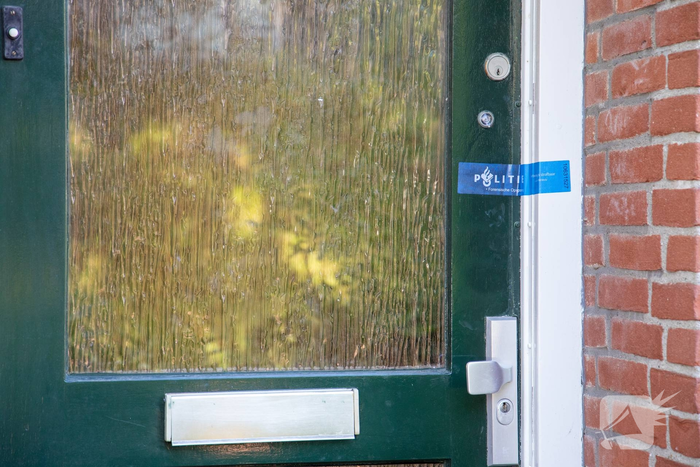 Woning gesloten na beschieting met zichtbare kogelgaten