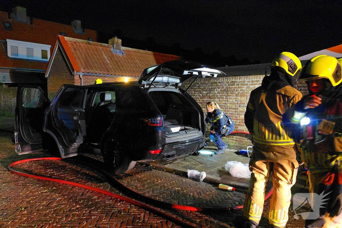 Auto verwoest door brandstichting