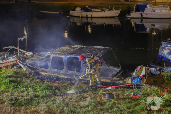 Twee boten verwoest door brand