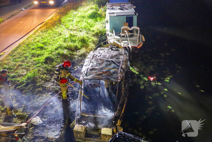 Twee boten verwoest door brand