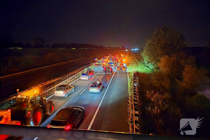 Actie tegen stikstofplannen met lange stoet