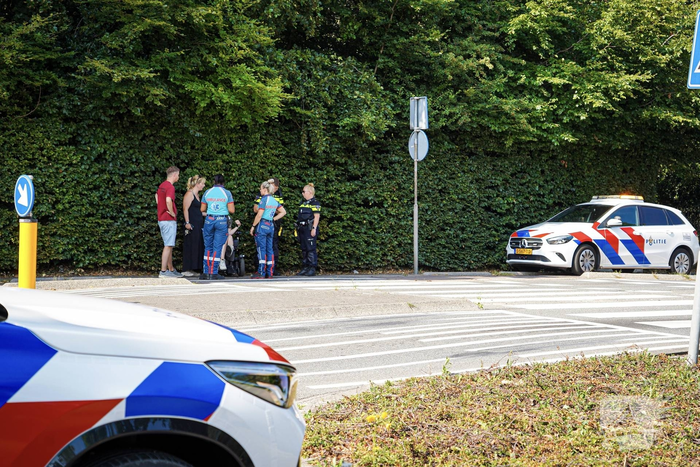 Persoon in elektrische rolstoel gecontroleerd na aanrijding