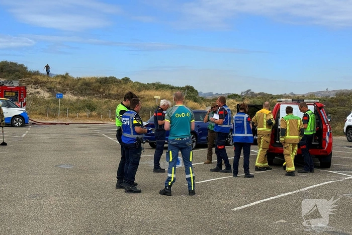 Brand in duinen zorgt voor grote rookontwikkeling
