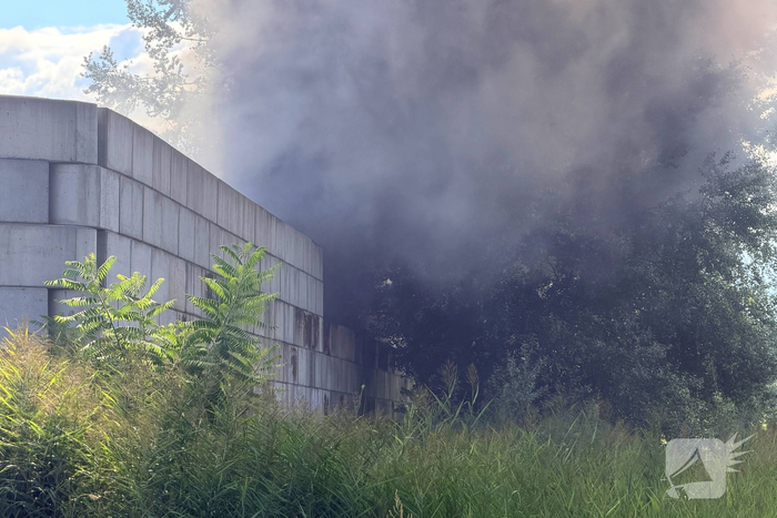 Brand door kunststof zorgt voor rookontwikkeling