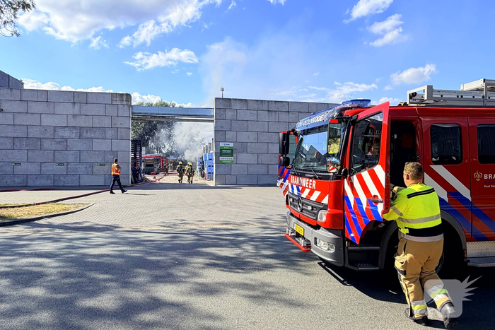 Brand door kunststof zorgt voor rookontwikkeling