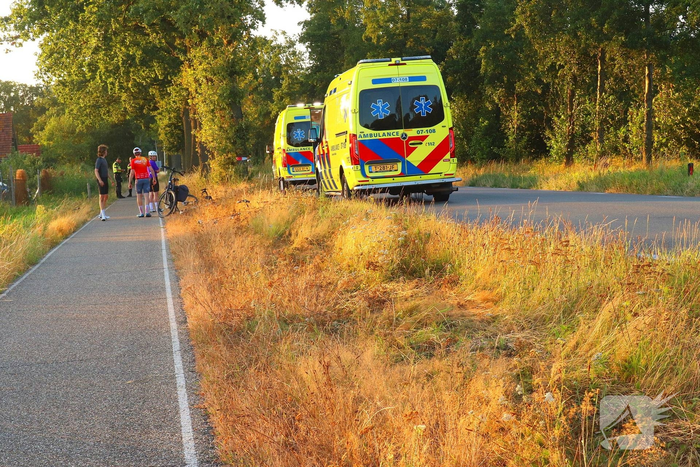 Wielrenner met spoed naar ziekenhuis na ongeval