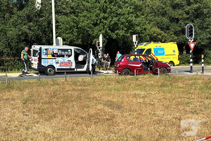 Meerdere gewonden bij aanrijding op N340