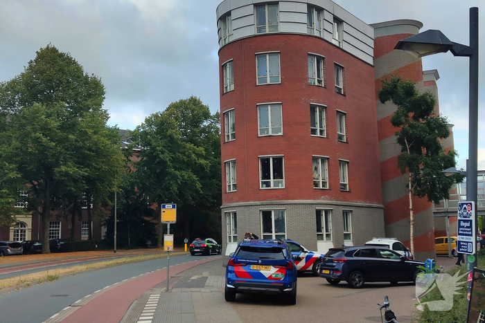 Politie zet groots in bij incident met man met verward gedrag