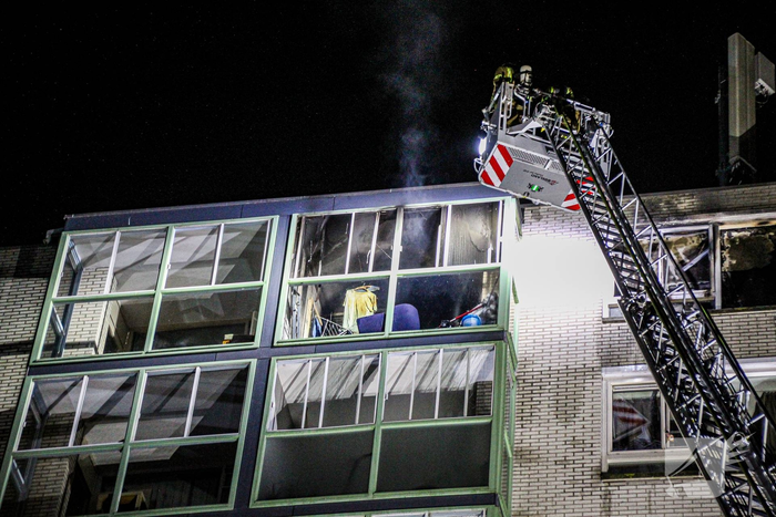 Zwaargewonde bij uitslaande brand in flat