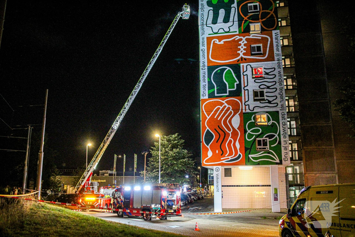 Zwaargewonde bij uitslaande brand in flat