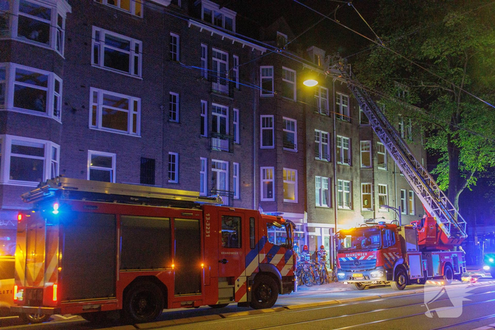 Woningbrand leidt tot evacuatie en emotionele redding van kat