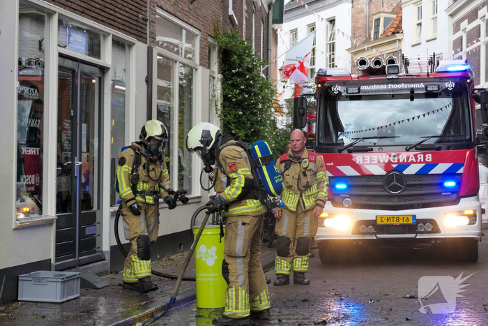 Medewerkers voorkomen erger als accu plots in brand vliegt