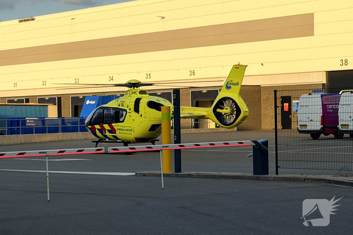 Man zwaargewond bij ongeval op privéterrein