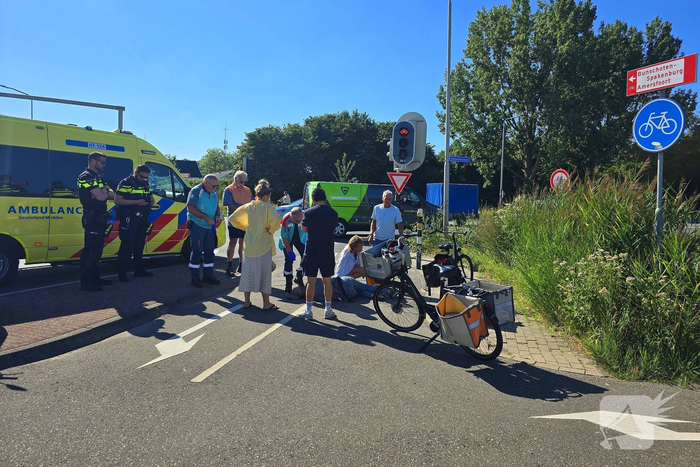 Fietser naar ziekenhuis na ongeval