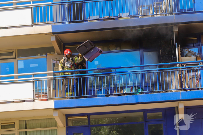 Brand in flat beperkt tot balkon
