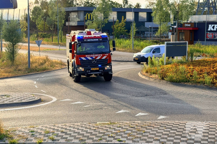 Brand verwoest 100 meter berm