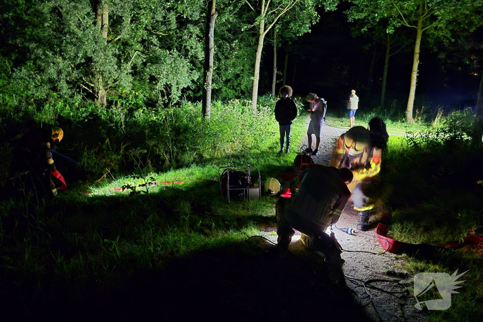 Brandweer snel ter plaatse bij bosbrand