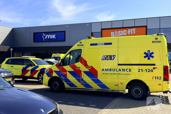 Persoon onwel in fitnesscentrum