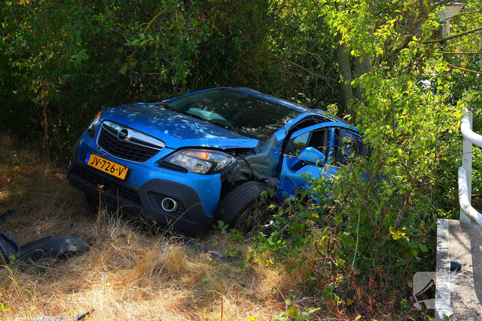 Motor en auto betrokken bij ongeval