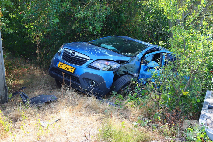 Motor en auto betrokken bij ongeval