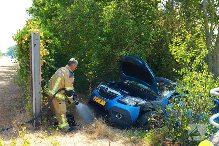 Motor en auto betrokken bij ongeval