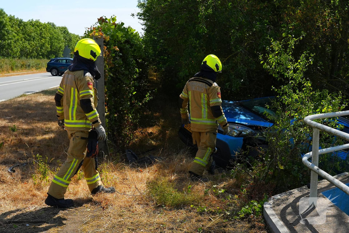 Motor en auto betrokken bij ongeval