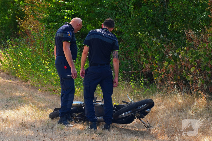 Motor en auto betrokken bij ongeval
