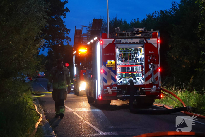 Grote brand in woning in aanbouw na explosie