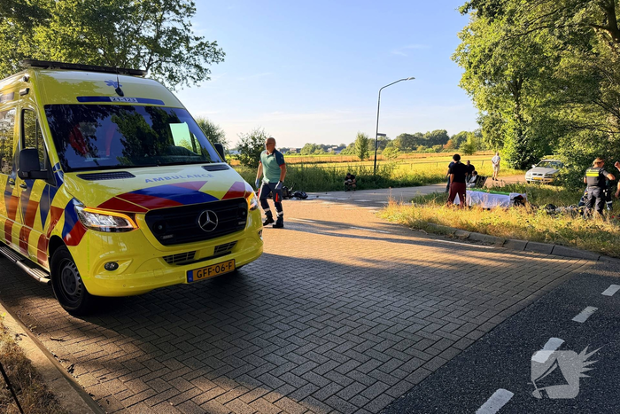 Motorrijder zwaargewond bij aanrijding